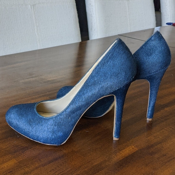 INC Blue Denim Calf Fur Heels 7.5 - Picture 3 of 8